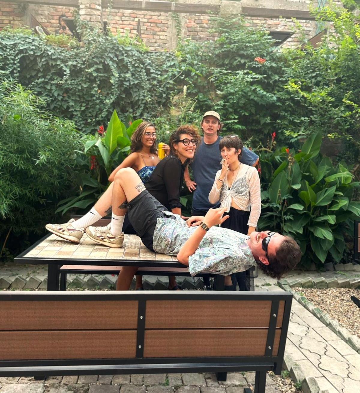 Up Hostel Belgrade Luaran gambar